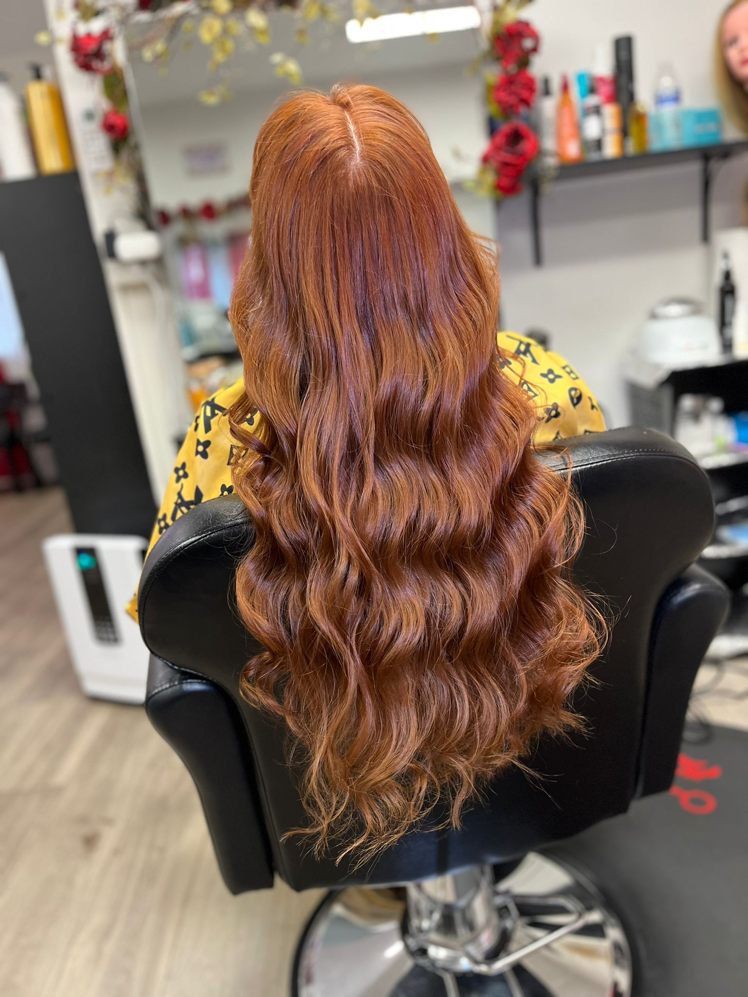Long wavy copper hair colour